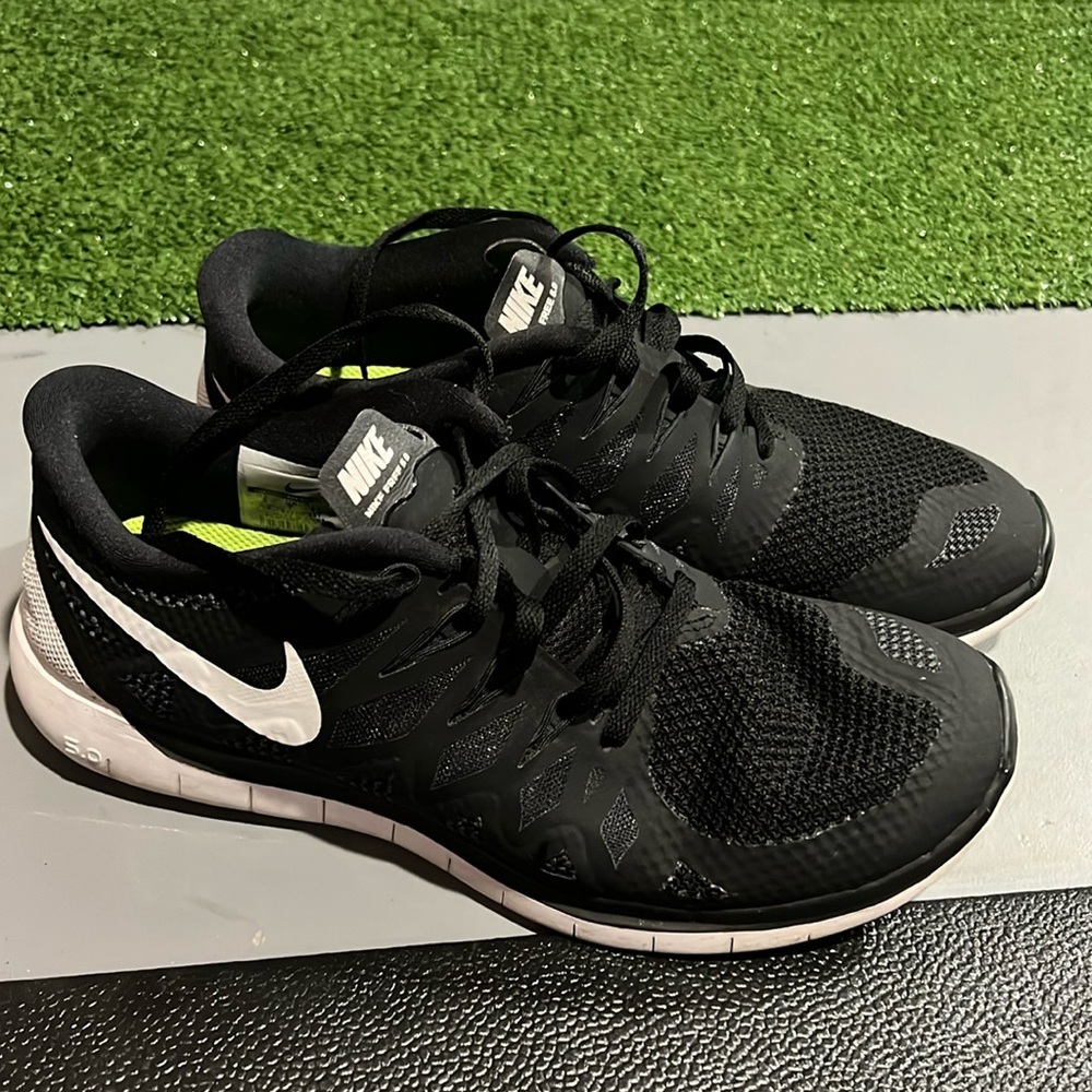 🏃🏻Men’s NIKE free - sneakers.